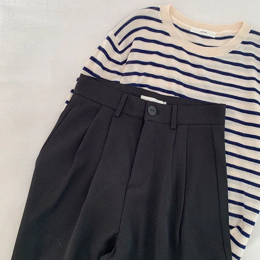 Women's High-Waist Black Straight Leg Pants: Stylish & Comfortable Office Trousers