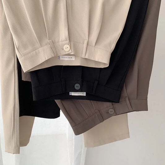 Women's High-Waist Black Straight Leg Pants: Stylish & Comfortable Office Trousers