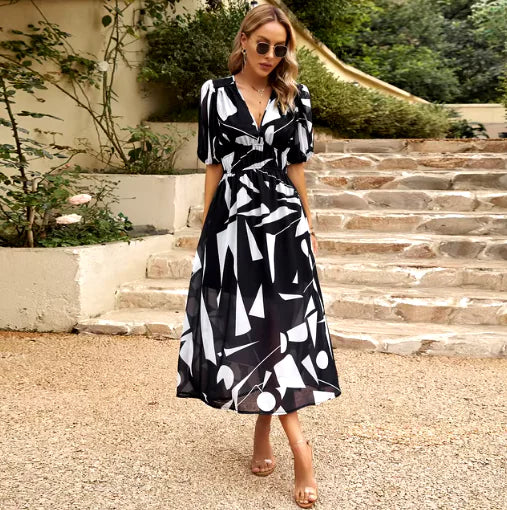 Stunning Floral Maxi Dress: Summer Beach Vacation Outfit